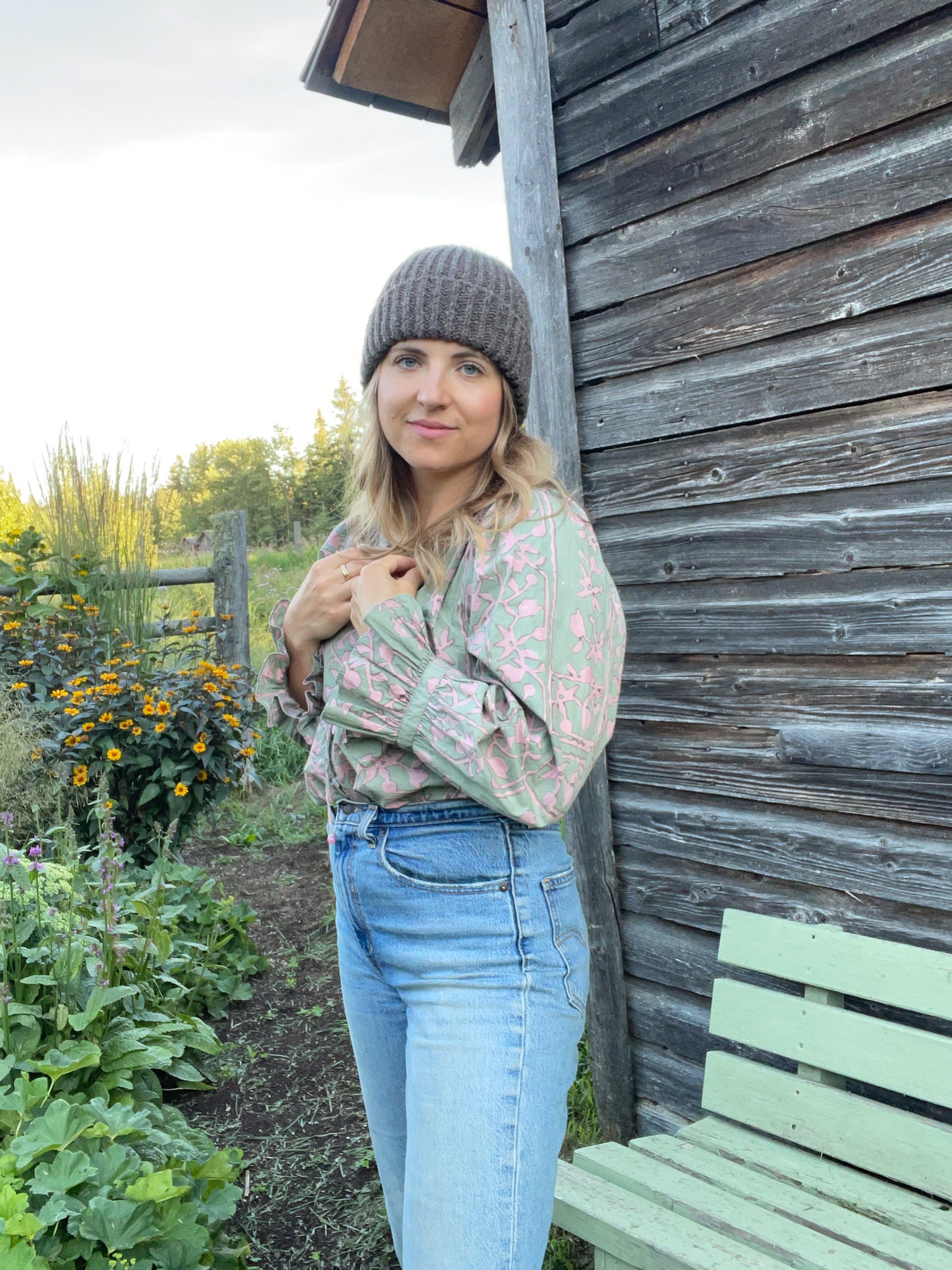 Willow Toque – Ribbed wool beanie in natural undyed wool, handmade in Alberta