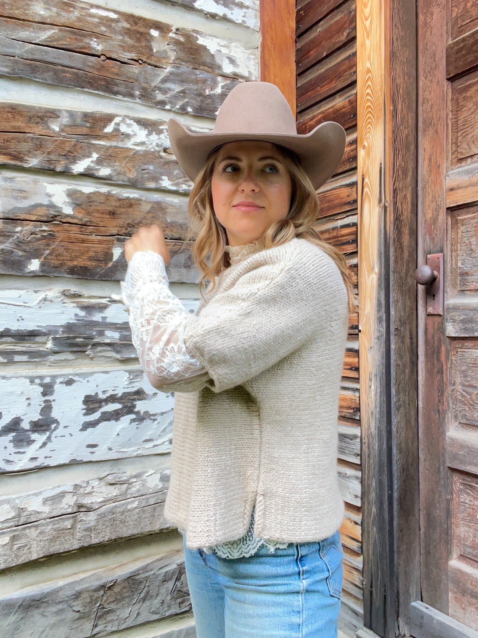 Providence Lane Alpaca T-Shirt – Boatneck alpaca knit tee in undyed beige