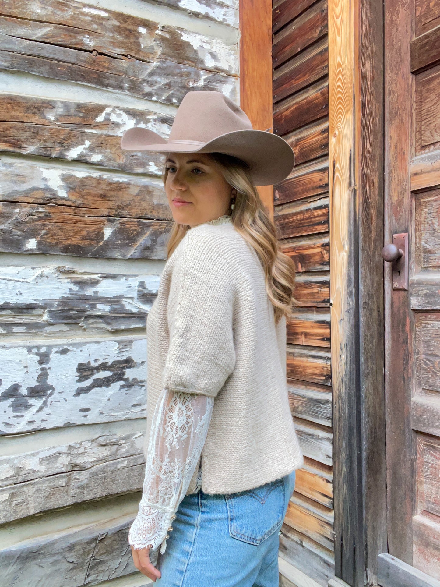 Providence Lane Alpaca T-Shirt – Boatneck alpaca knit tee in undyed beige