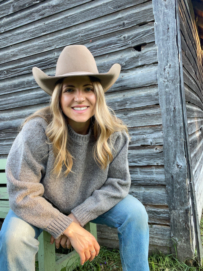 Woodland Sweater – Women’s raglan wool sweater made with 100% wool, handmade in Alberta